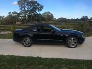 2010 FORD mustang 2010 American Import Ford Mustang 2 door Convertib